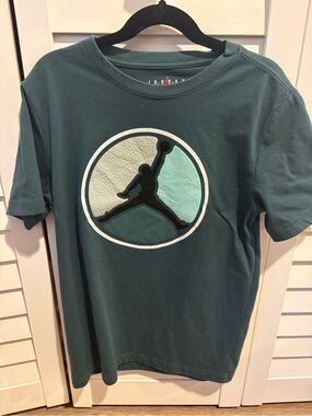 Jordan Teal Tee size 10/12 M